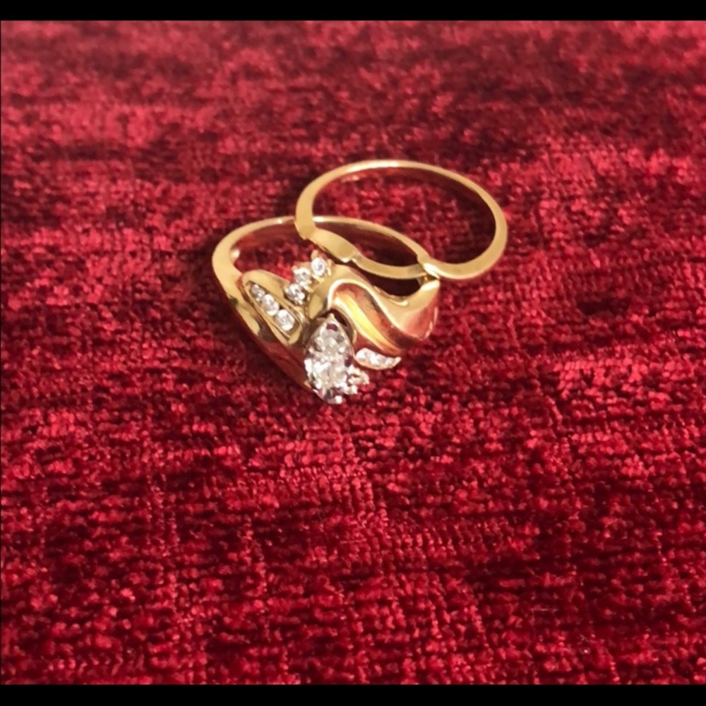 Meet your Posher, Evelyn